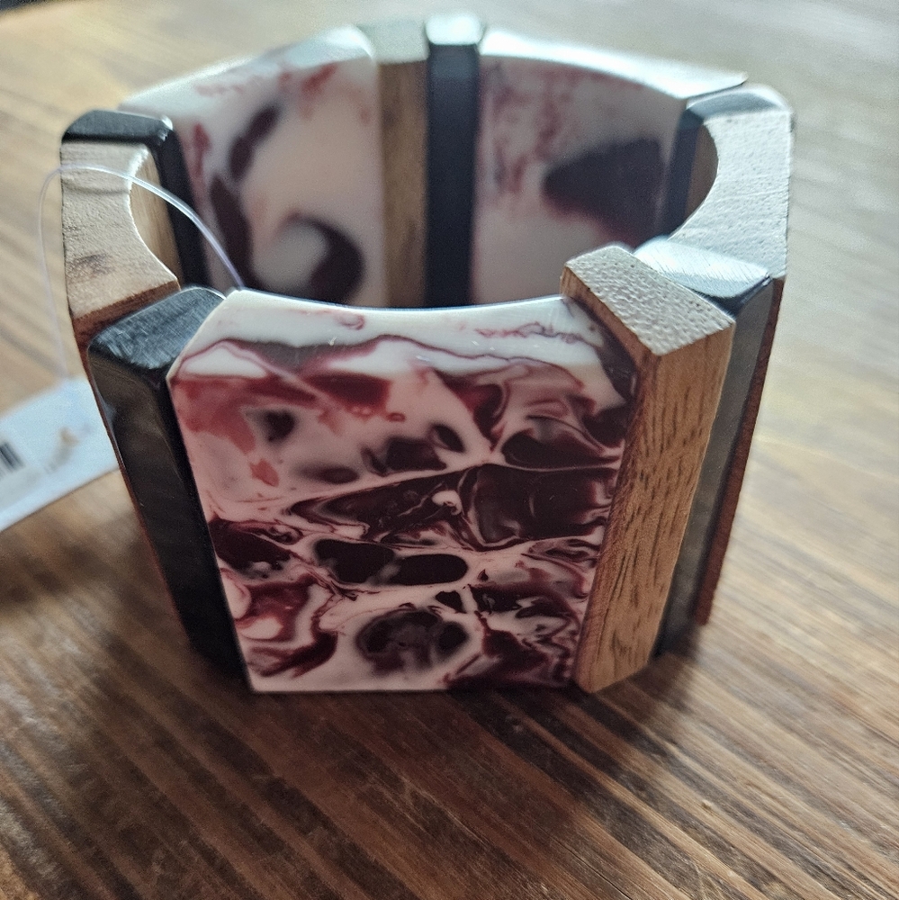 A Girl Thing Marbled Bracelet - Picture 2 of 4